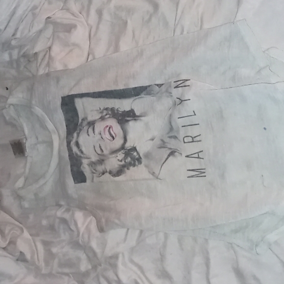 Shirt - Picture 1 of 1